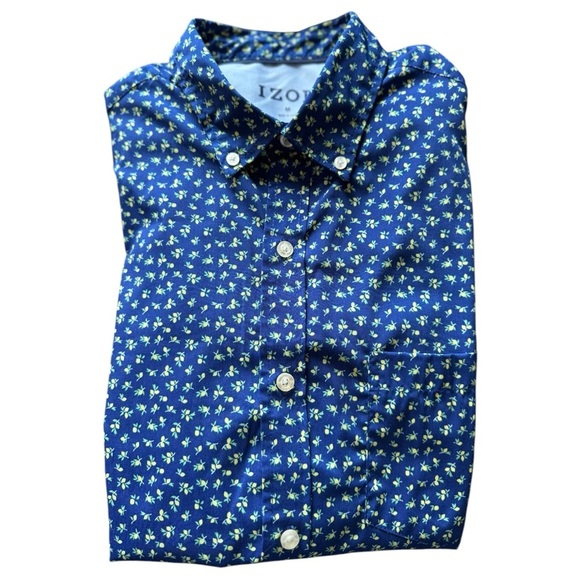 IZOD Men’s Button Down Shirt - NWOT - Picture 2 of 6
